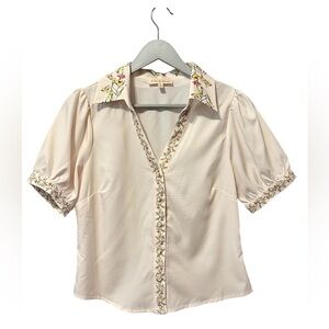 🟠Everly Rose Button-Down Top – Size Medium